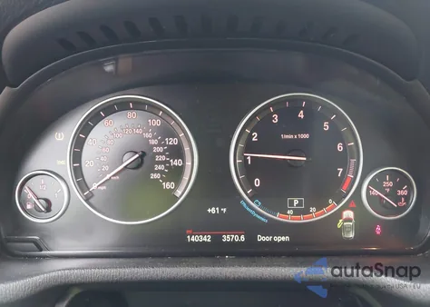 2016 BMW X3 xDrive28I z USA, uszkodzony, nr VIN 5UXWX9C58G0D69184